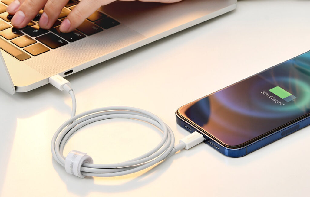 کابل لایتنینگ 1 متری بیسوس
