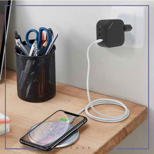 آداپتور شارژ سه پورت 65 وات پاورولوژی PWCUQC019